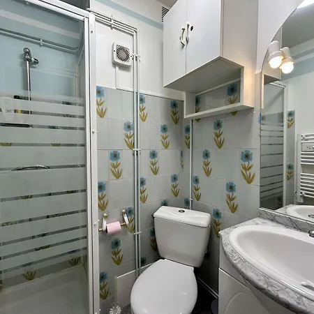 3 Personnes - Cap D'agde Avec Parking Privatif - Fr-1-249-440 Appartement *